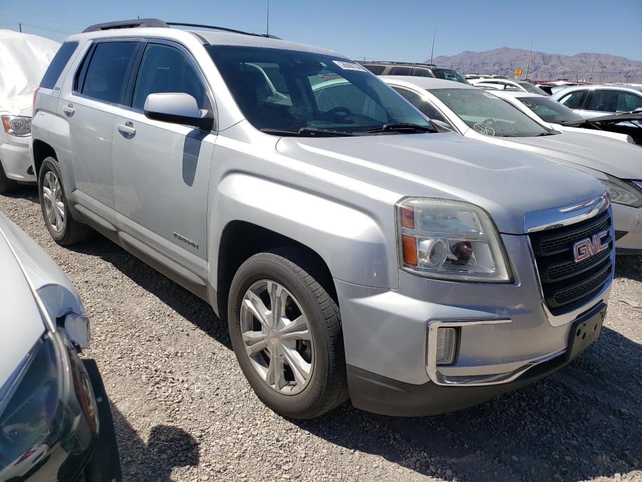 2GKFLTEK4H6315923 2017 GMC Terrain Sle