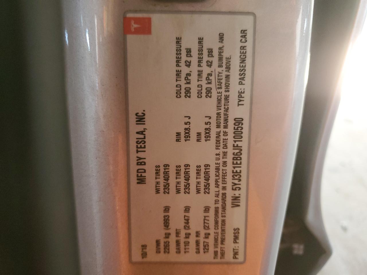 2018 Tesla Model 3 VIN: 5YJ3E1EB6JF100590 Lot: 67957994