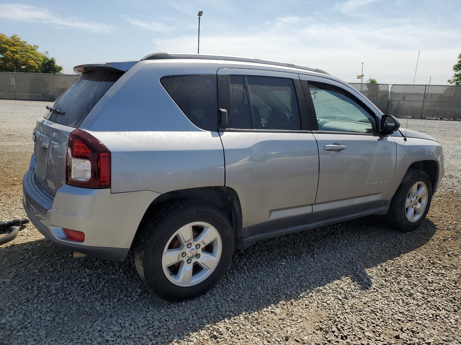 2015 Jeep Compass Sport vin: 1C4NJCBA2FD438580