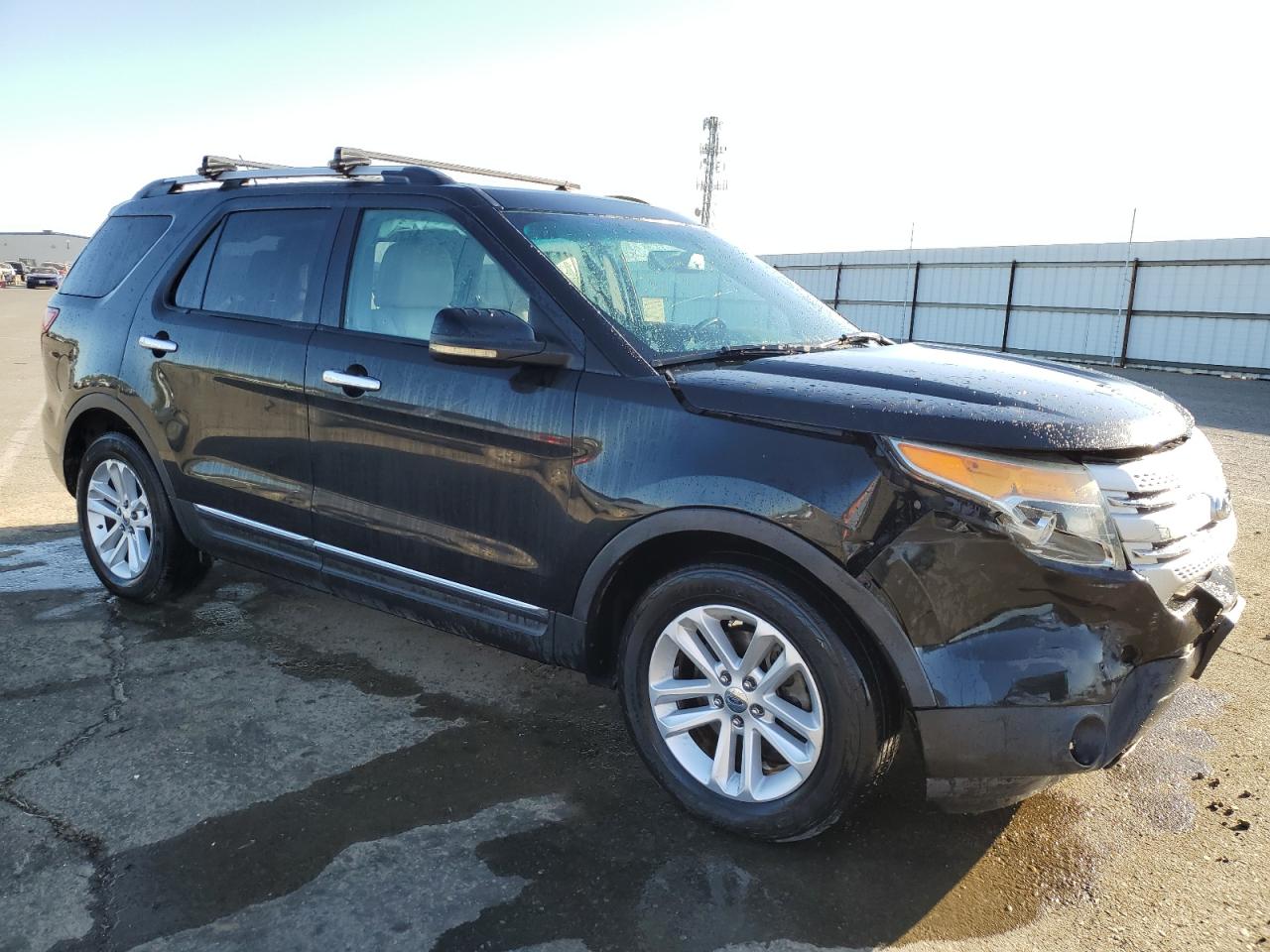 1FMHK7D8XBGA51453 2011 Ford Explorer Xlt