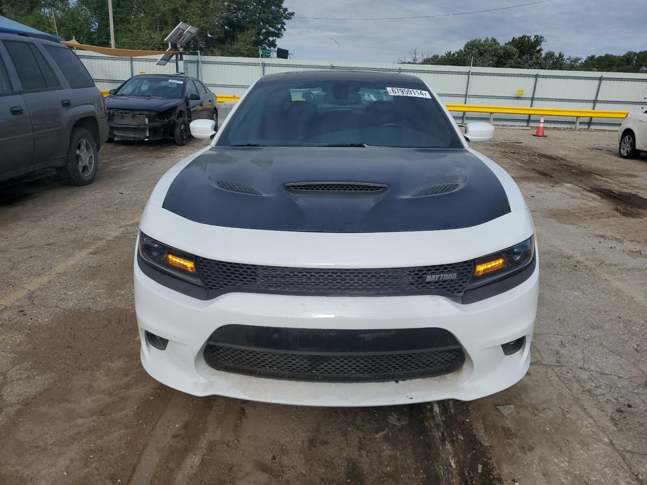 2017 Dodge Charger - Image 5