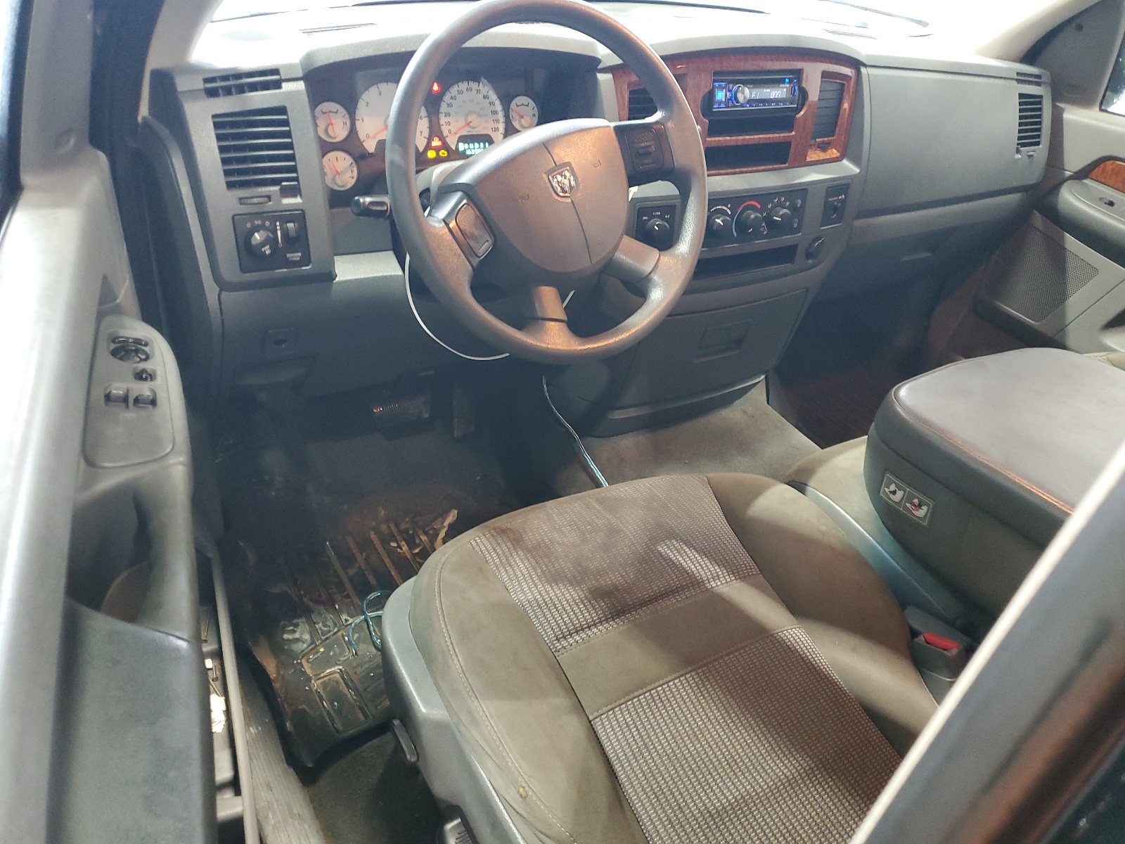 1D7HU16N46J147897 2006 Dodge Ram 1500 St