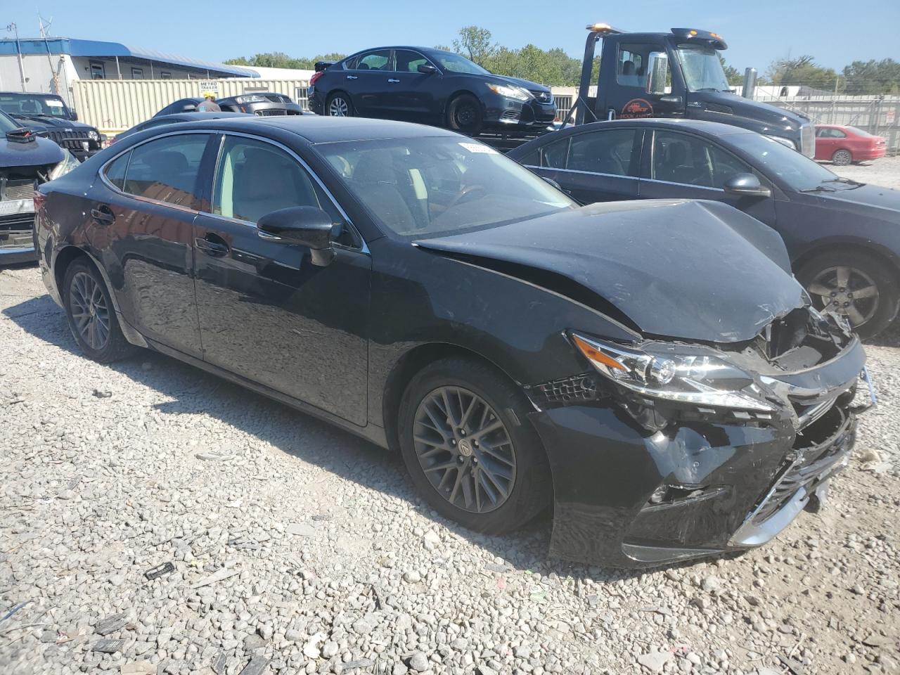 2018 Lexus ES - Image 4