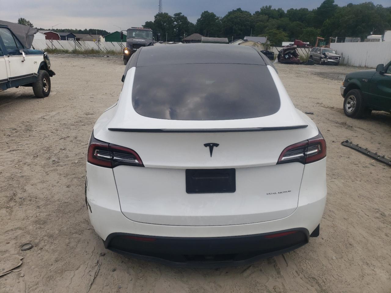 2023 Tesla Model Y VIN: 7SAYGAEE4PF775599 Lot: 68896584