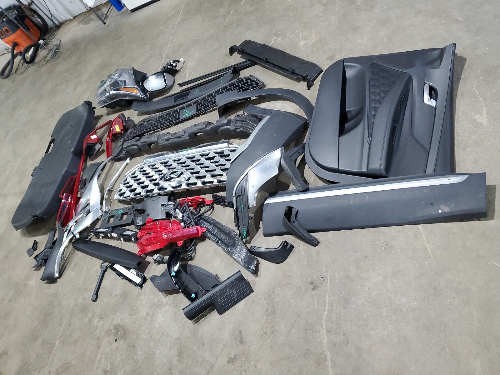 5NMS2DAJ0NH428658 2022 Hyundai Santa Fe Sel