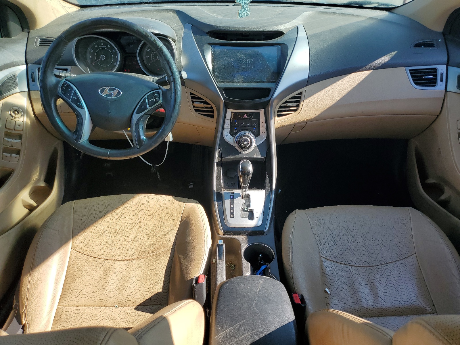 KMHDH4AE8BU135889 2011 Hyundai Elantra Gls