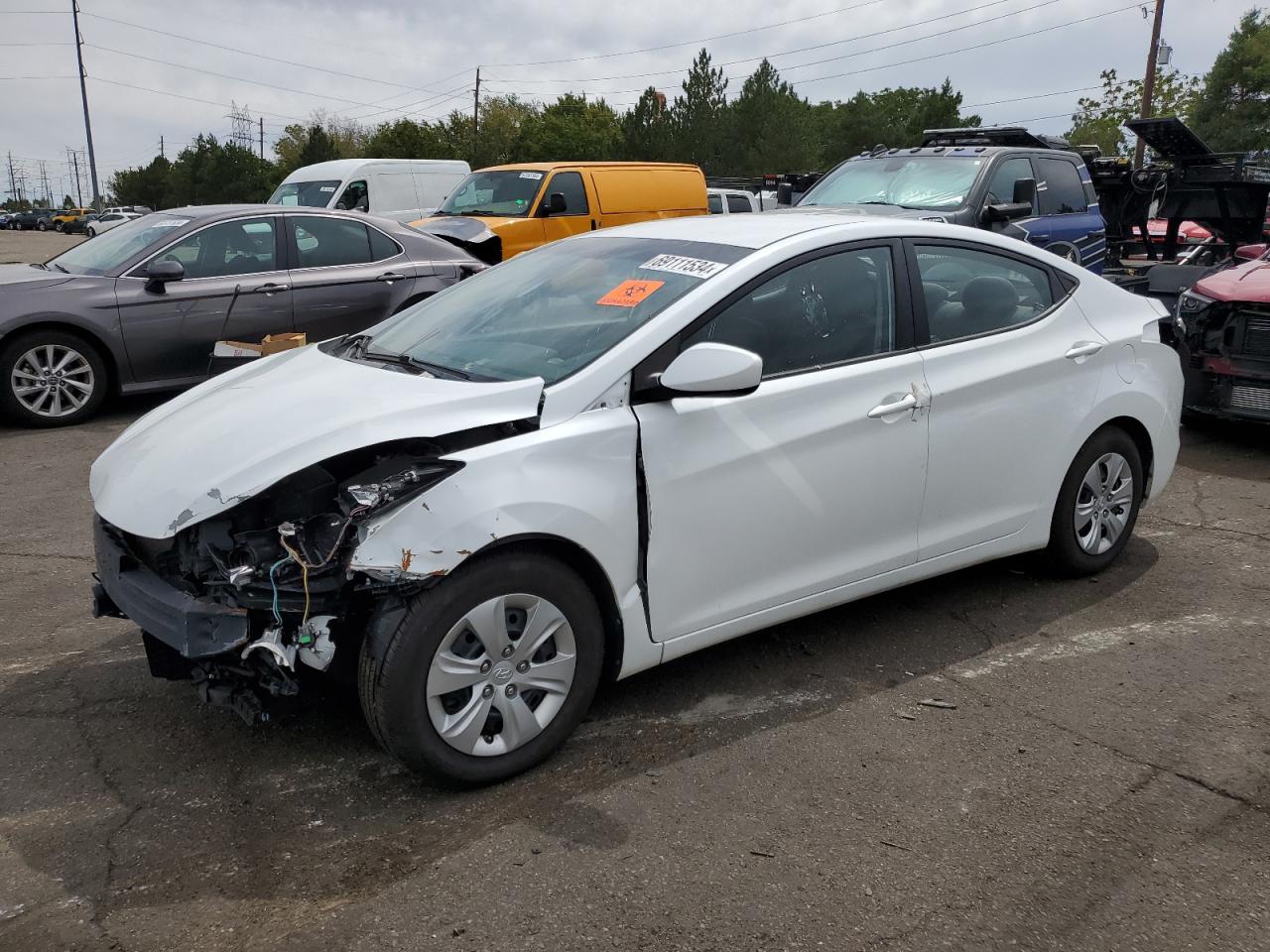 5NPDH4AEXGH696293 2016 HYUNDAI ELANTRA - Image 1