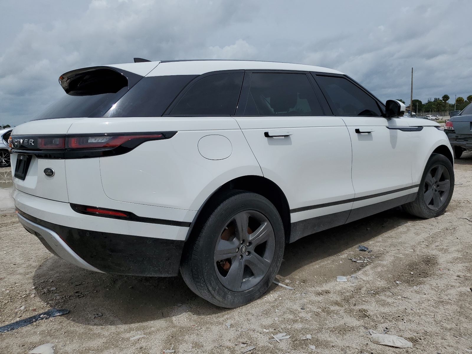 2021 Land Rover Range Rover Velar S vin: SALYJ2EXXMA304625