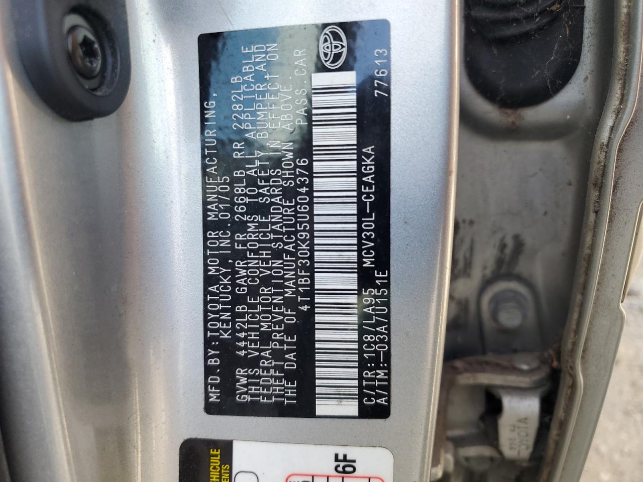 4T1BF30K95U604376 2005 Toyota Camry Le