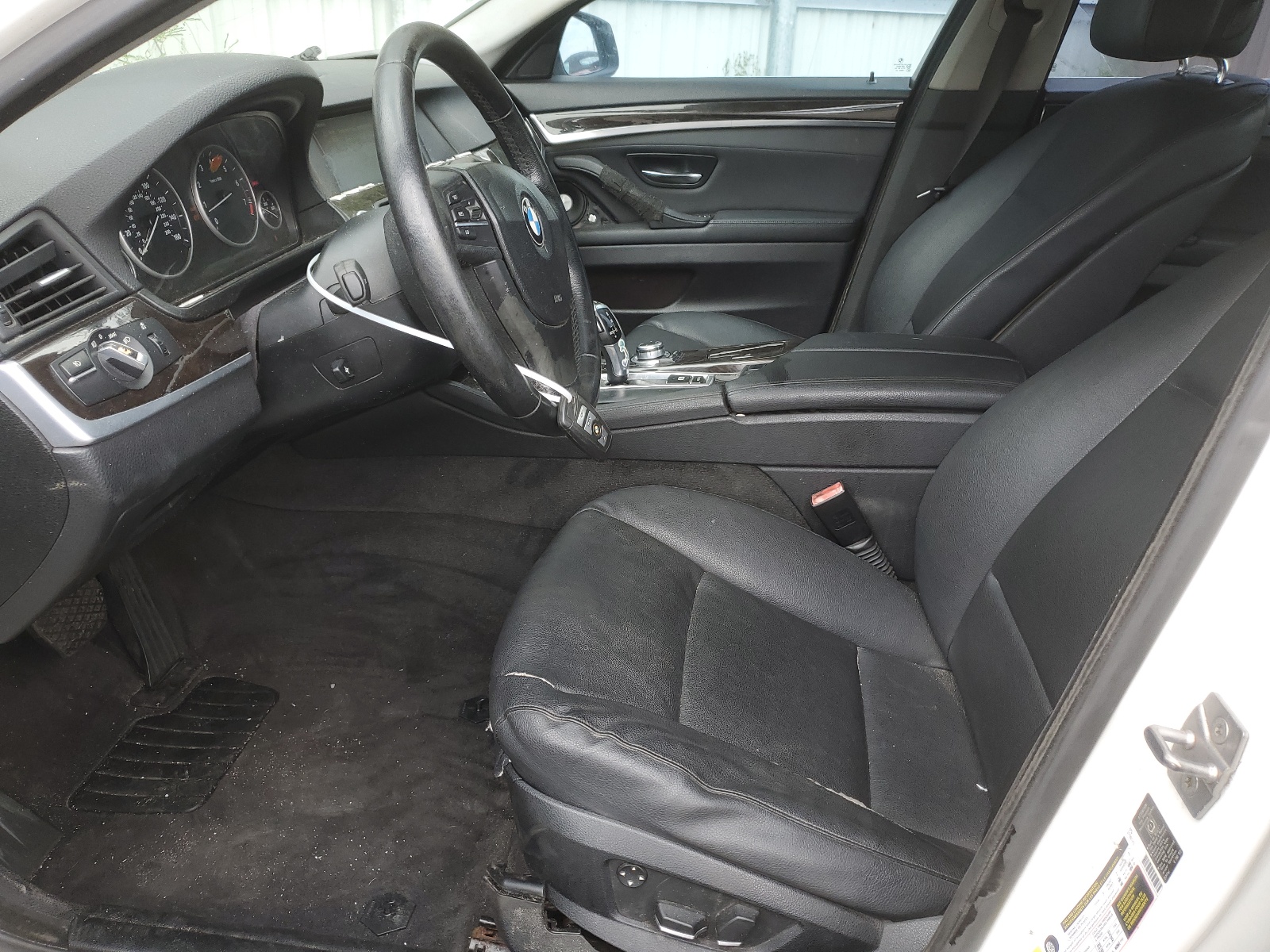 WBAFR1C52BC737437 2011 BMW 528 I