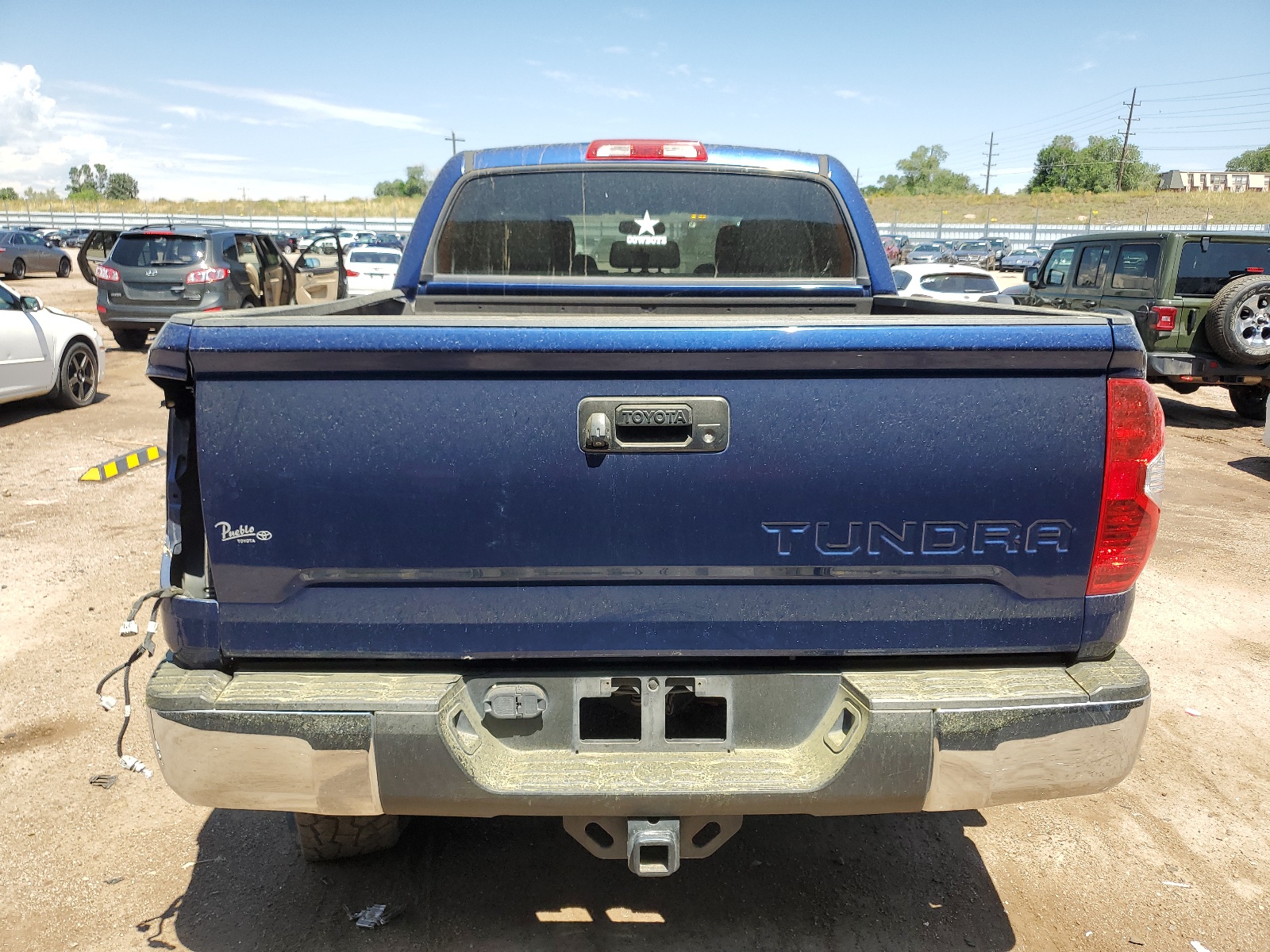 5TFDW5F17FX417807 2015 Toyota Tundra Crewmax Sr5