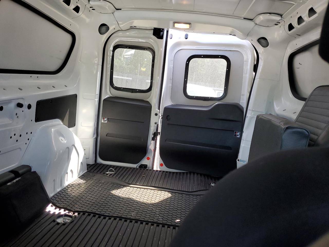 2018 RAM ProMaster City - Image 10