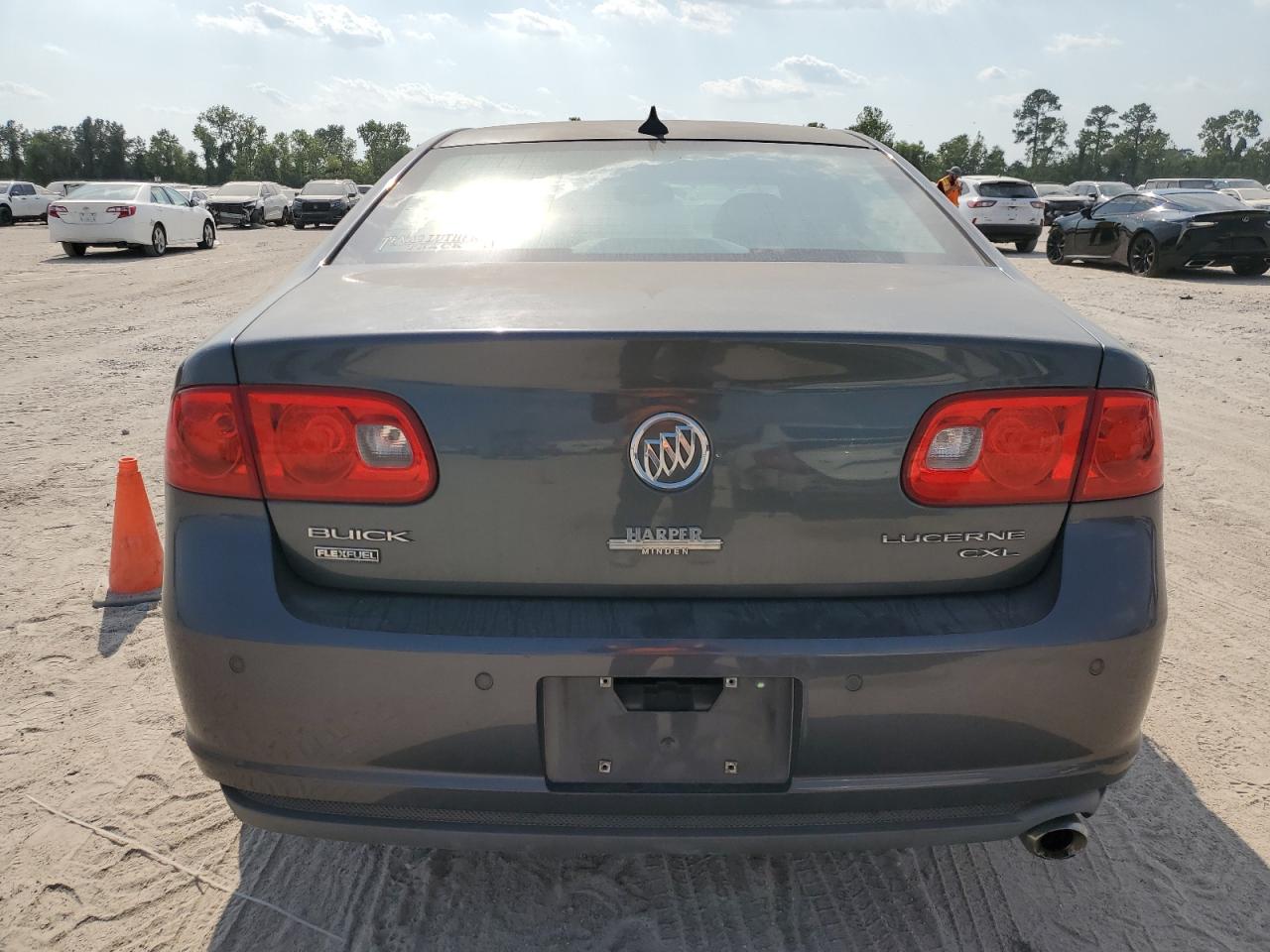 2011 Buick Lucerne Cxl VIN: 1G4HC5EM8BU123586 Lot: 68584714