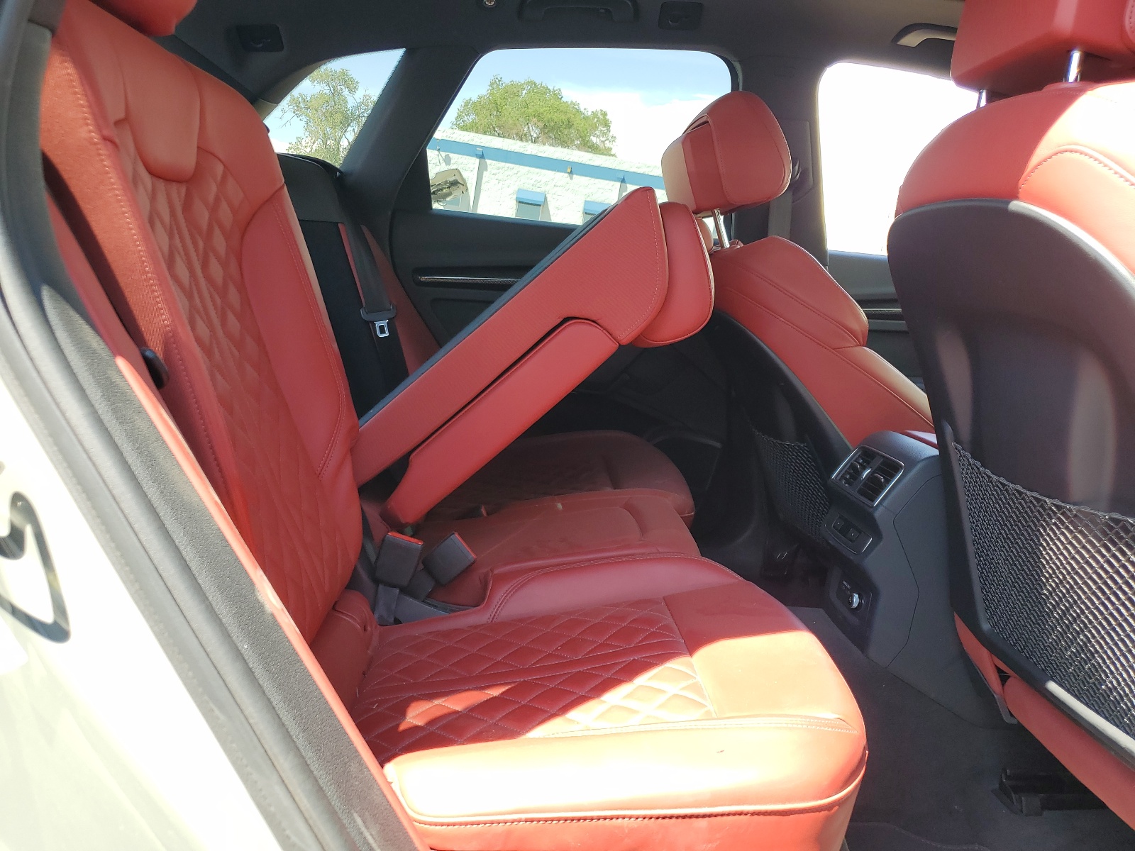 WA1C4AFY1K2059466 2019 Audi Sq5 Prestige