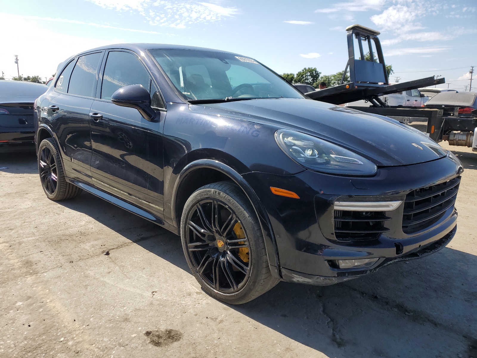 2016 Porsche Cayenne Gts vin: WP1AD2A20GLA77642