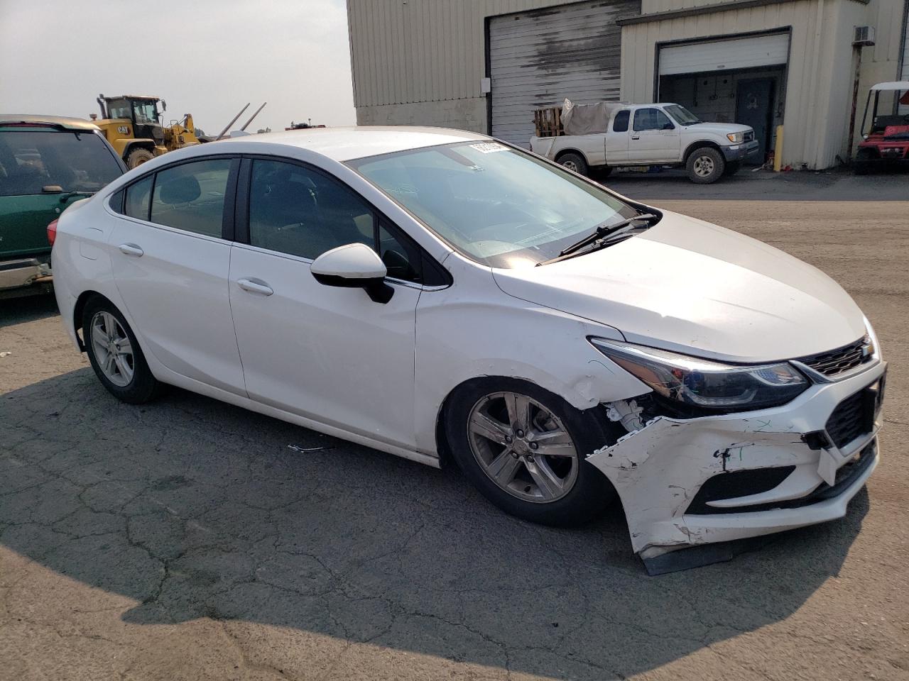 1G1BE5SM1J7202273 2018 Chevrolet Cruze Lt