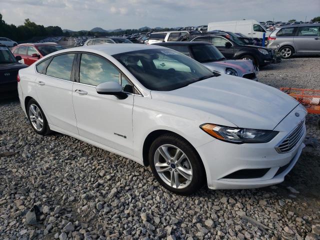  FORD FUSION 2018 Белый