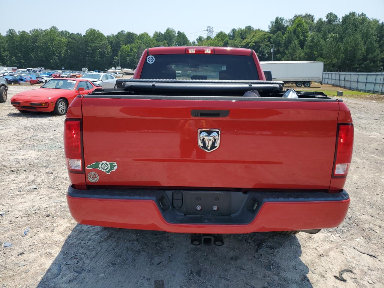 2019 Ram 1500 Classic Tradesman VIN: 1C6RR6FG7KS562724 Lot: 65622284