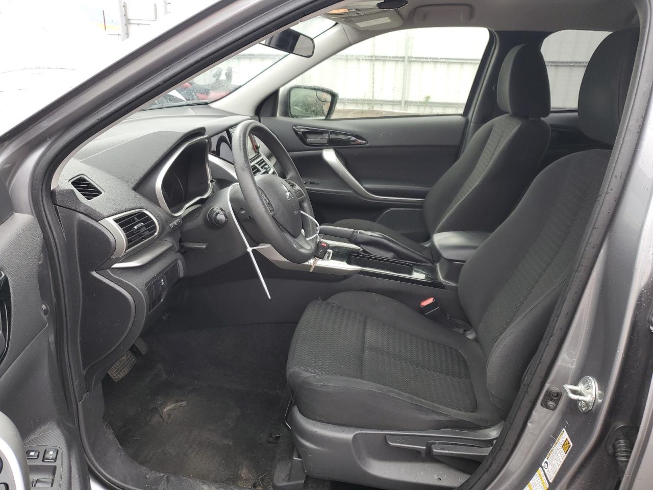 JA4AT3AA8KZ031686 2019 Mitsubishi Eclipse Cross Es