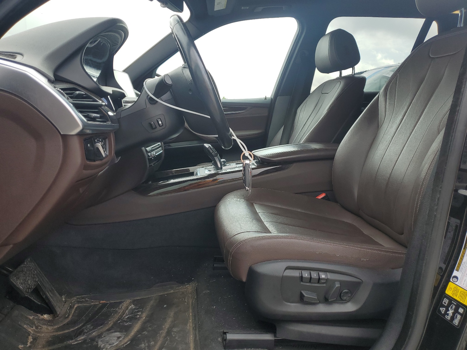 5UXKR0C35H0V73099 2017 BMW X5 xDrive35I