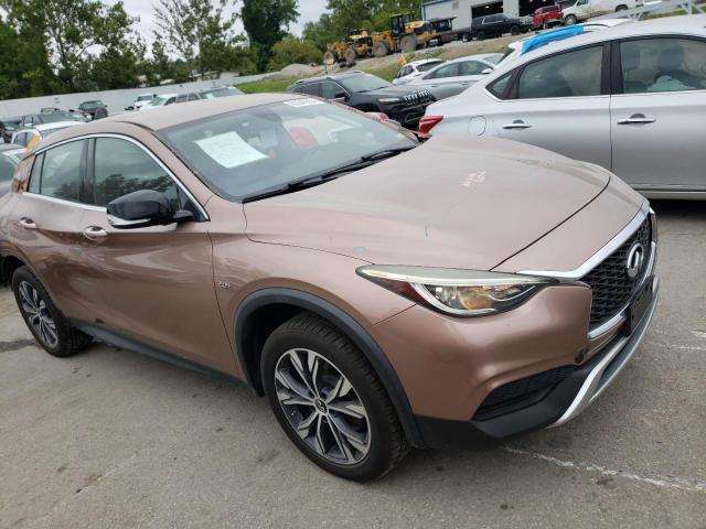  INFINITI QX30 2017 Brązowy