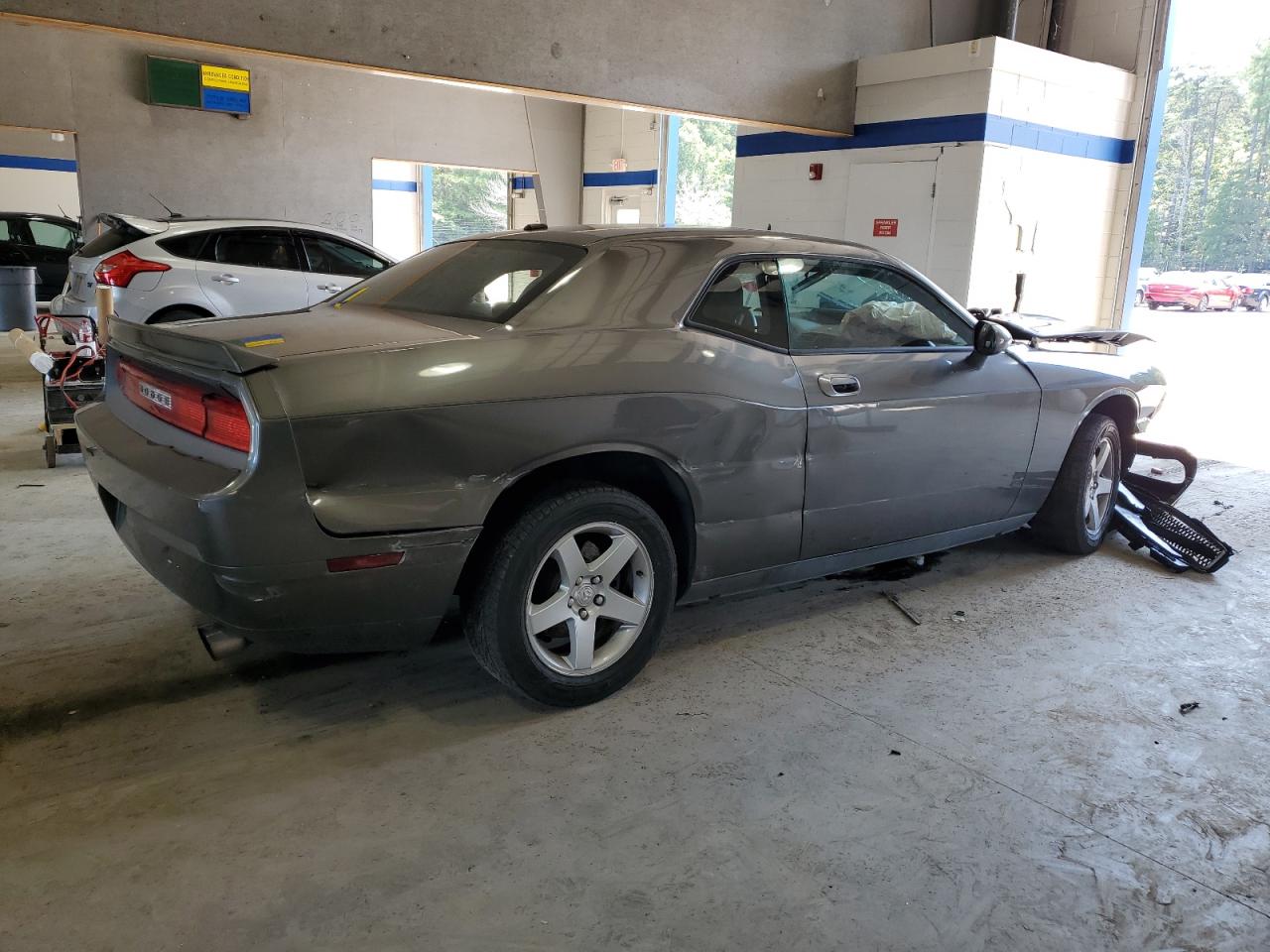 2010 Dodge Challenger - Image 3