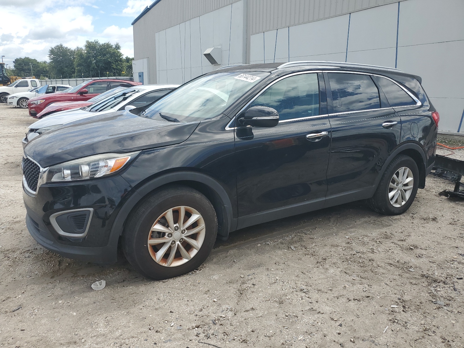 2016 Kia Sorento Lx vin: 5XYPG4A38GG145916