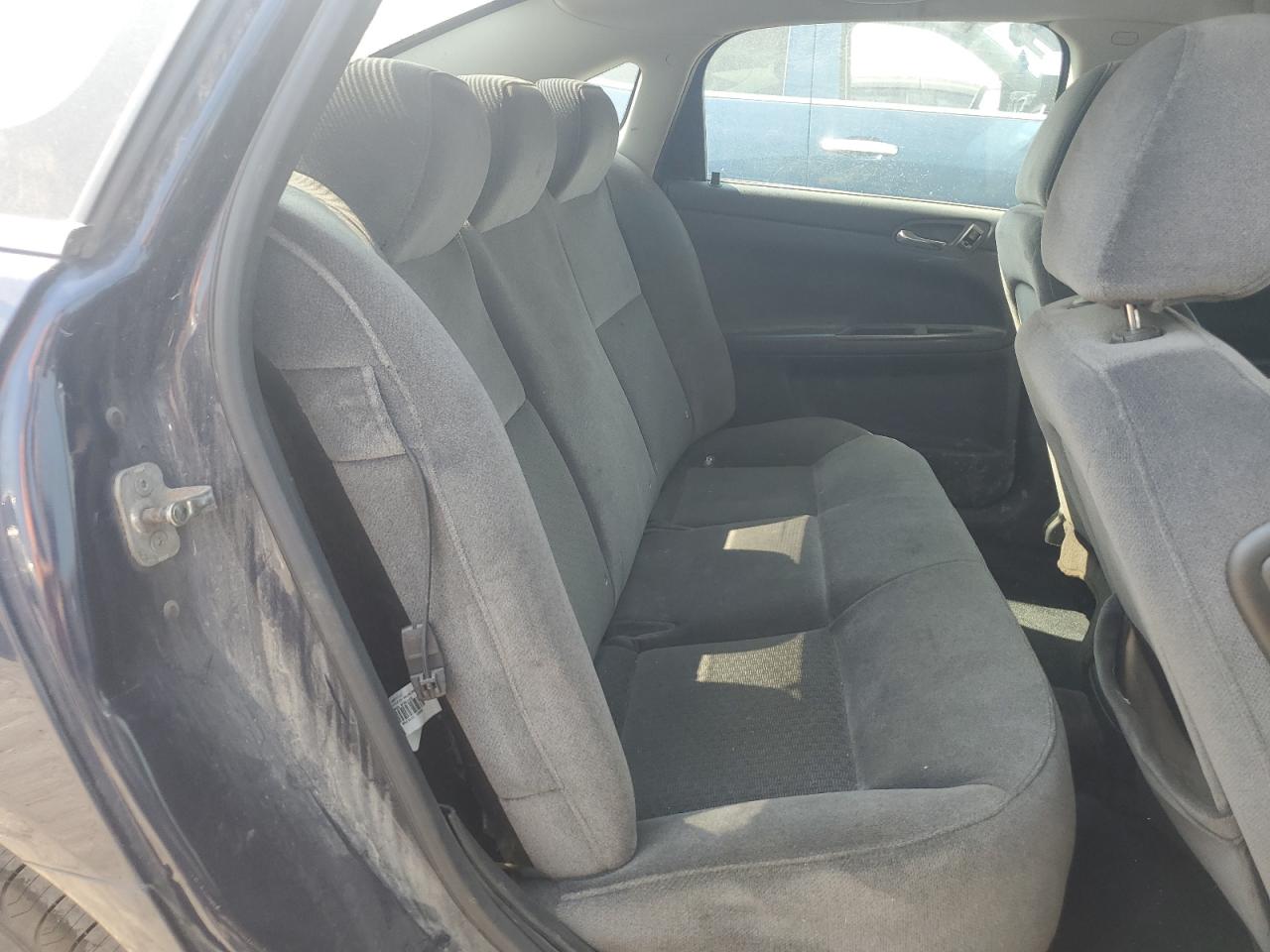 2009 Chevrolet Impala - Image 10