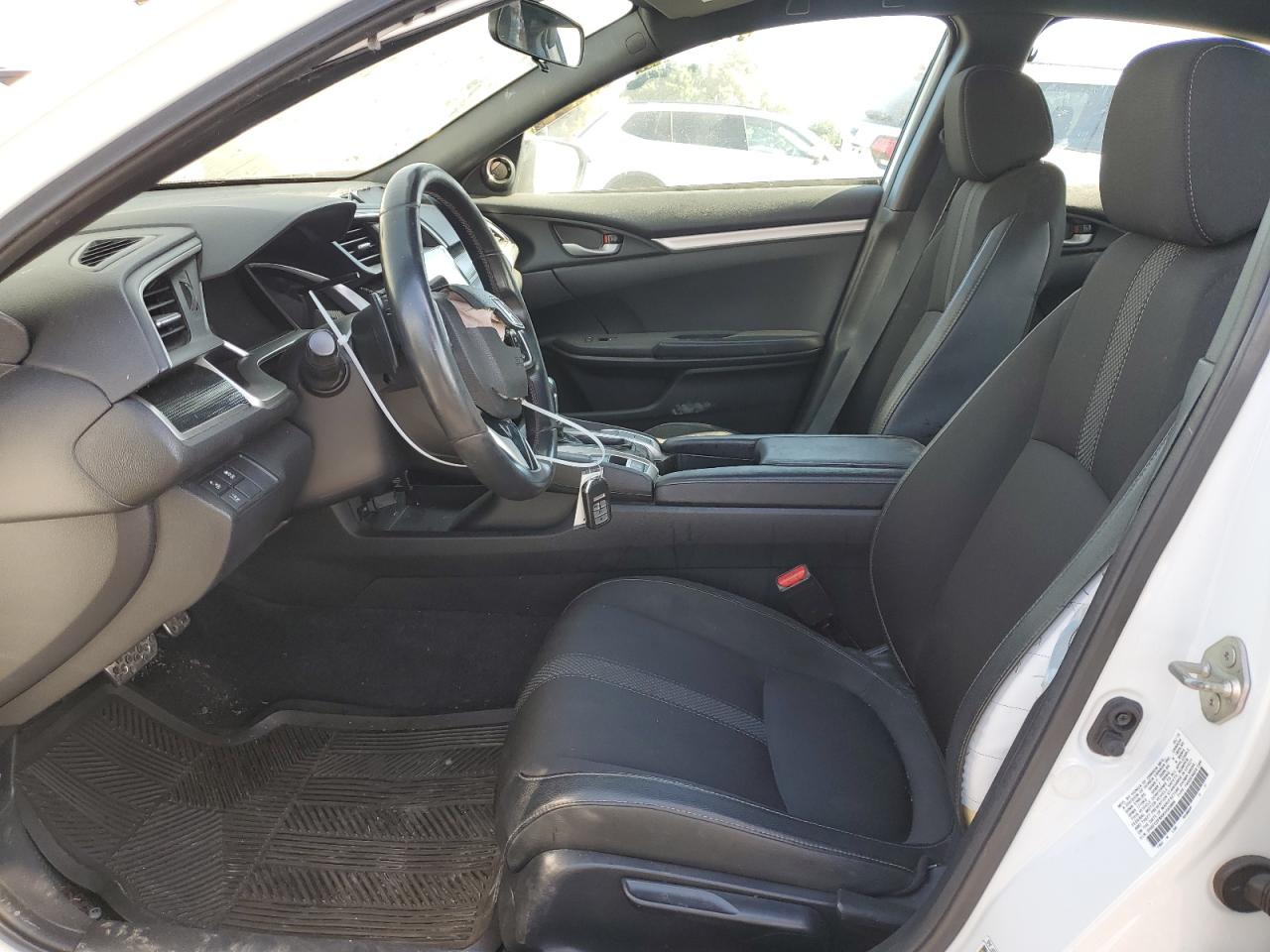 2019 Honda Civic Sport VIN: 2HGFC2F8XKH565866 Lot: 66743874