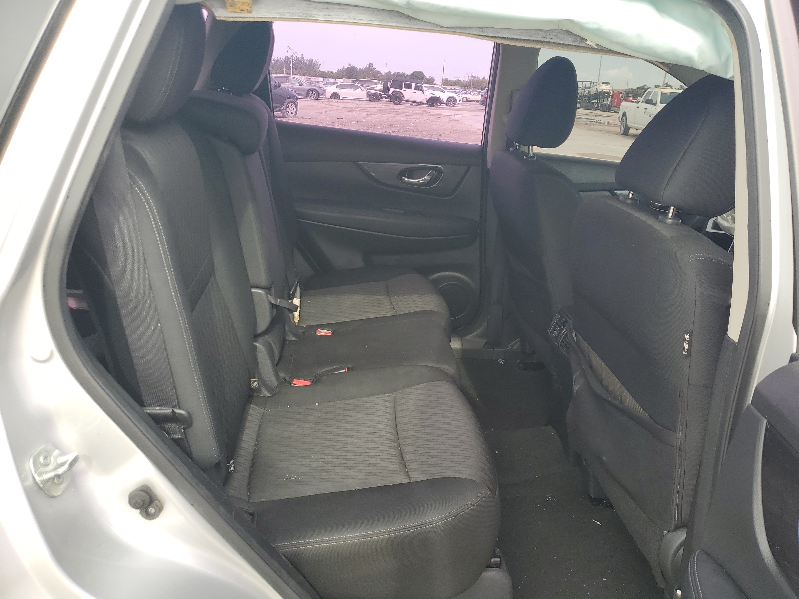 KNMAT2MV2JP590630 2018 Nissan Rogue S