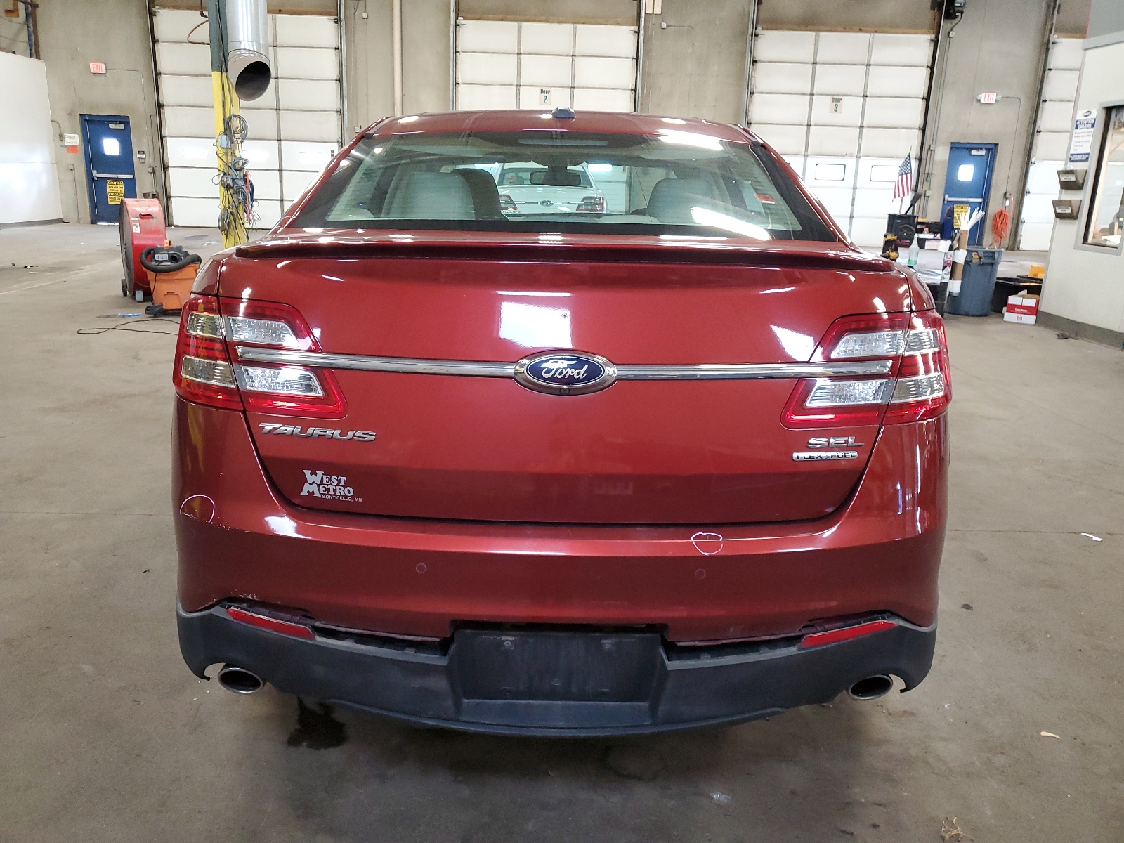 1FAHP2E80EG150252 2014 Ford Taurus Sel