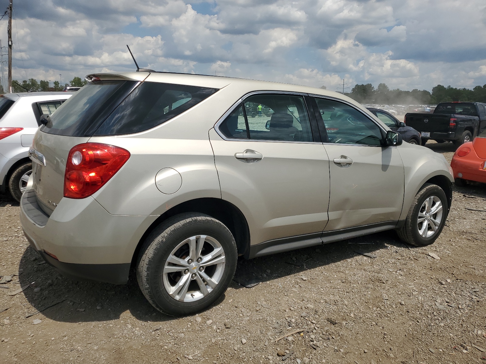 1GNFLEEK9FZ111568 2015 Chevrolet Equinox Ls