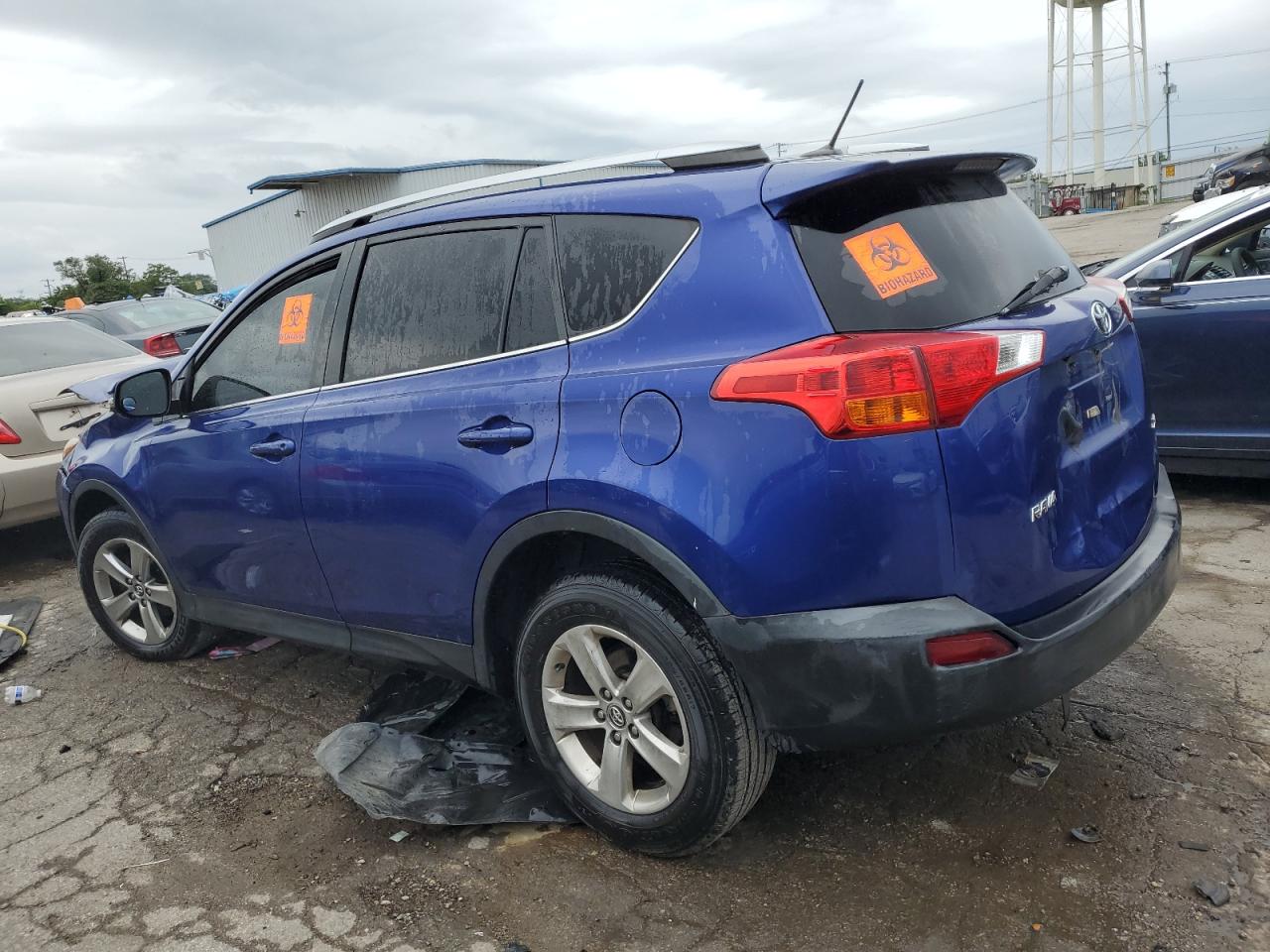 2T3WFREV4FW207108 2015 TOYOTA RAV 4 - Image 2