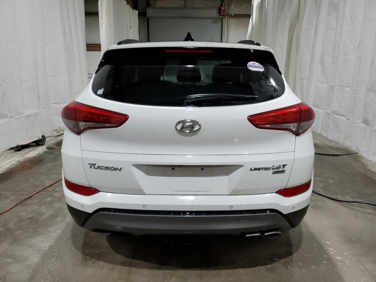 KM8J3CA25GU108030 2016 Hyundai Tucson Limited