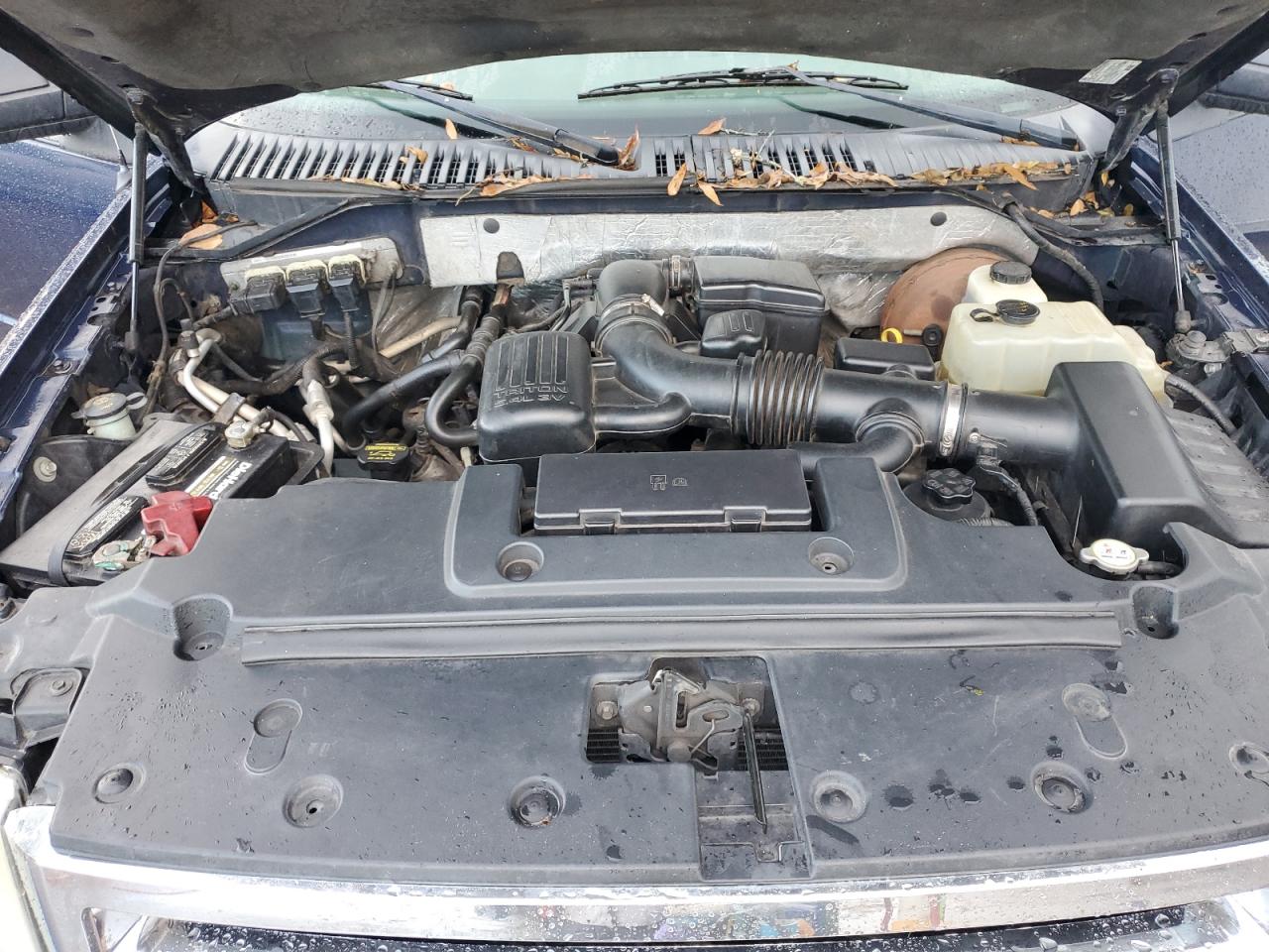 2009 Ford Expedition - Image 12