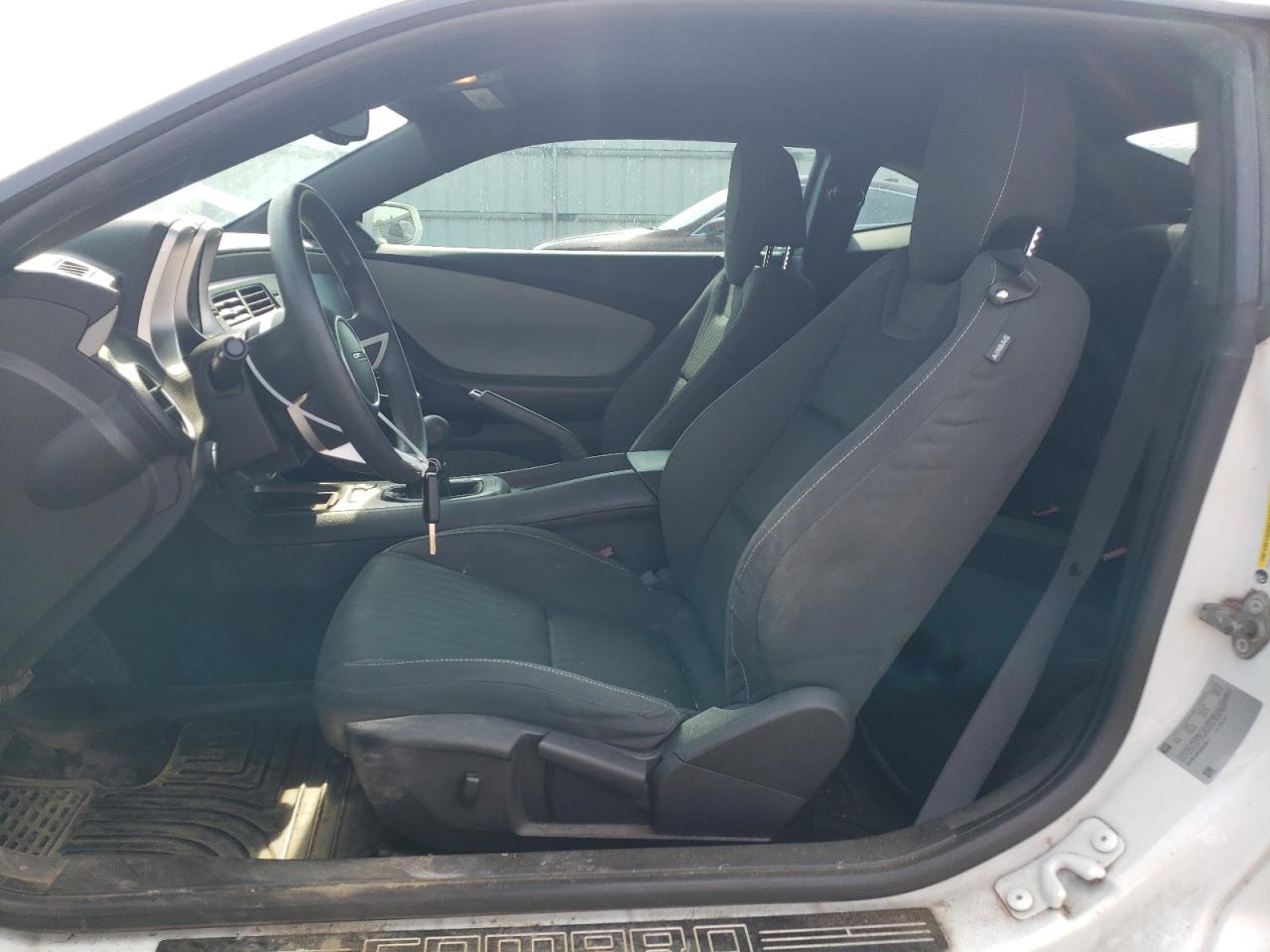 2010 Chevrolet Camaro Ls VIN: 2G1FE1EVXA9220817 Lot: 65857824