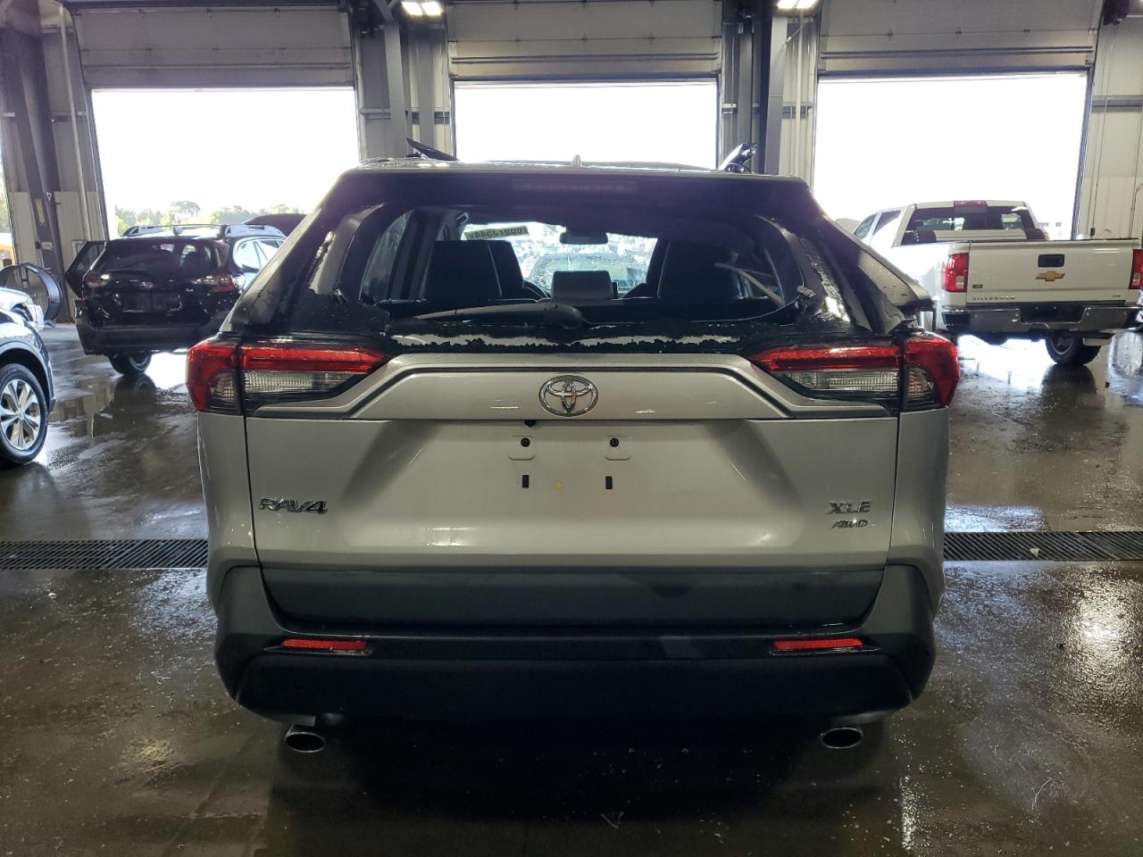 2019 Toyota Rav4 Xle VIN: 2T3P1RFV2KW077003 Lot: 66973544