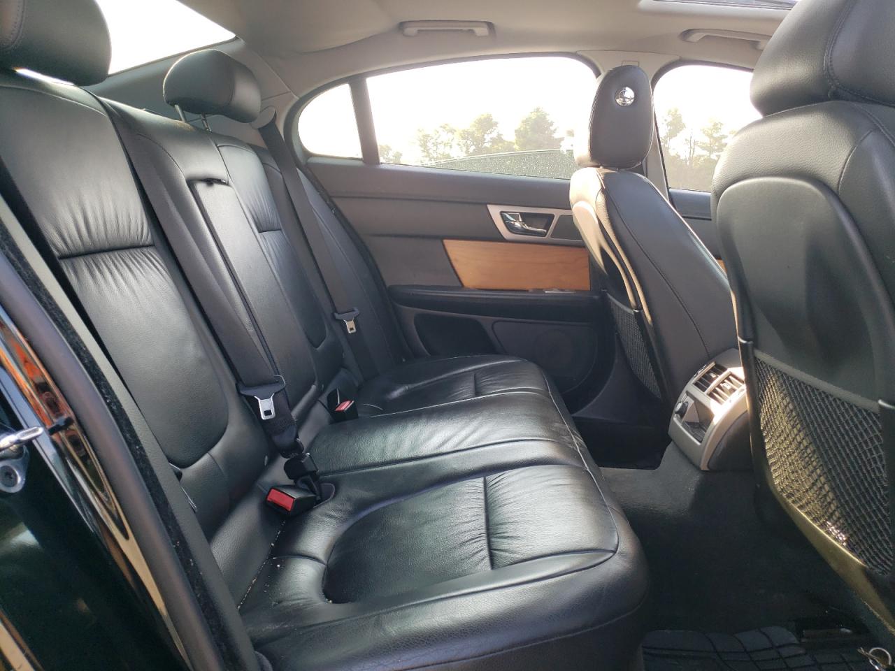 2010 Jaguar Xf Luxury VIN: SAJWA0FA4AHR67822 Lot: 67351934