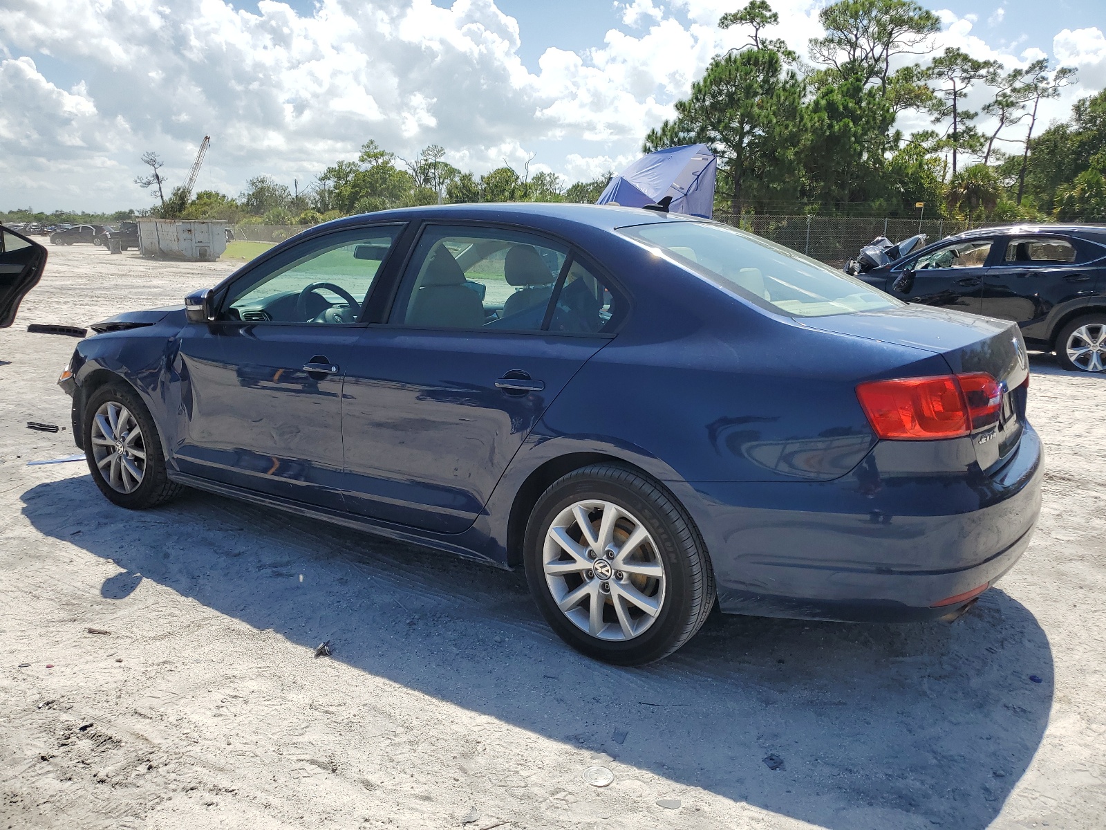 3VWDX7AJ1BM333186 2011 Volkswagen Jetta Se