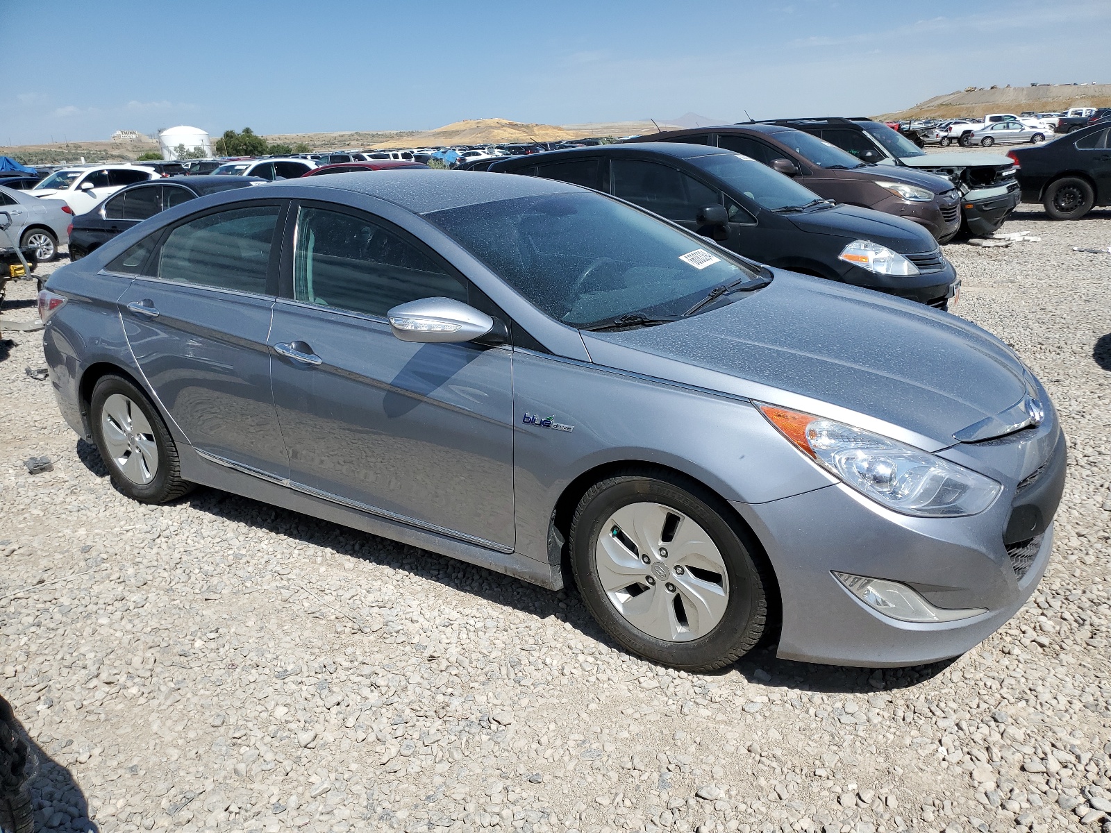 2015 Hyundai Sonata Hybrid vin: KMHEC4A40FA123673