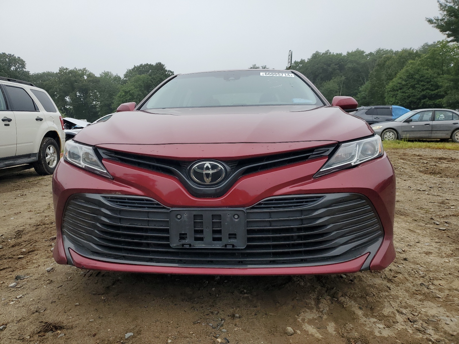 2018 Toyota Camry L vin: 4T1B11HK2JU654330