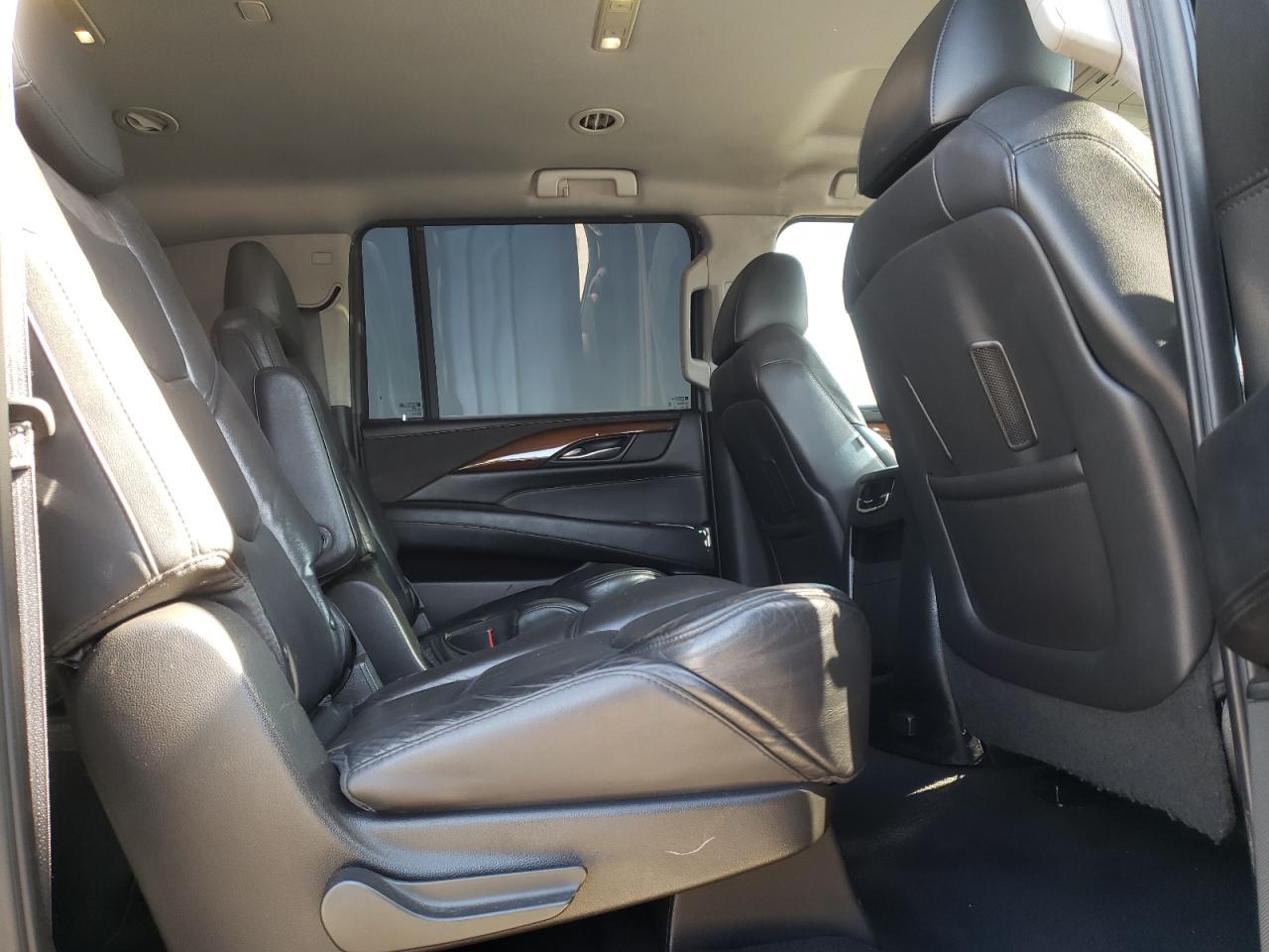 2018 Cadillac Escalade Esv VIN: 1GYS3GKJ8JR266470 Lot: 67569854