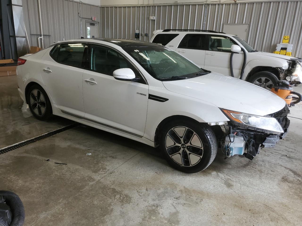 VIN KNAGM4AD8D5061226 2013 KIA OPTIMA no.4