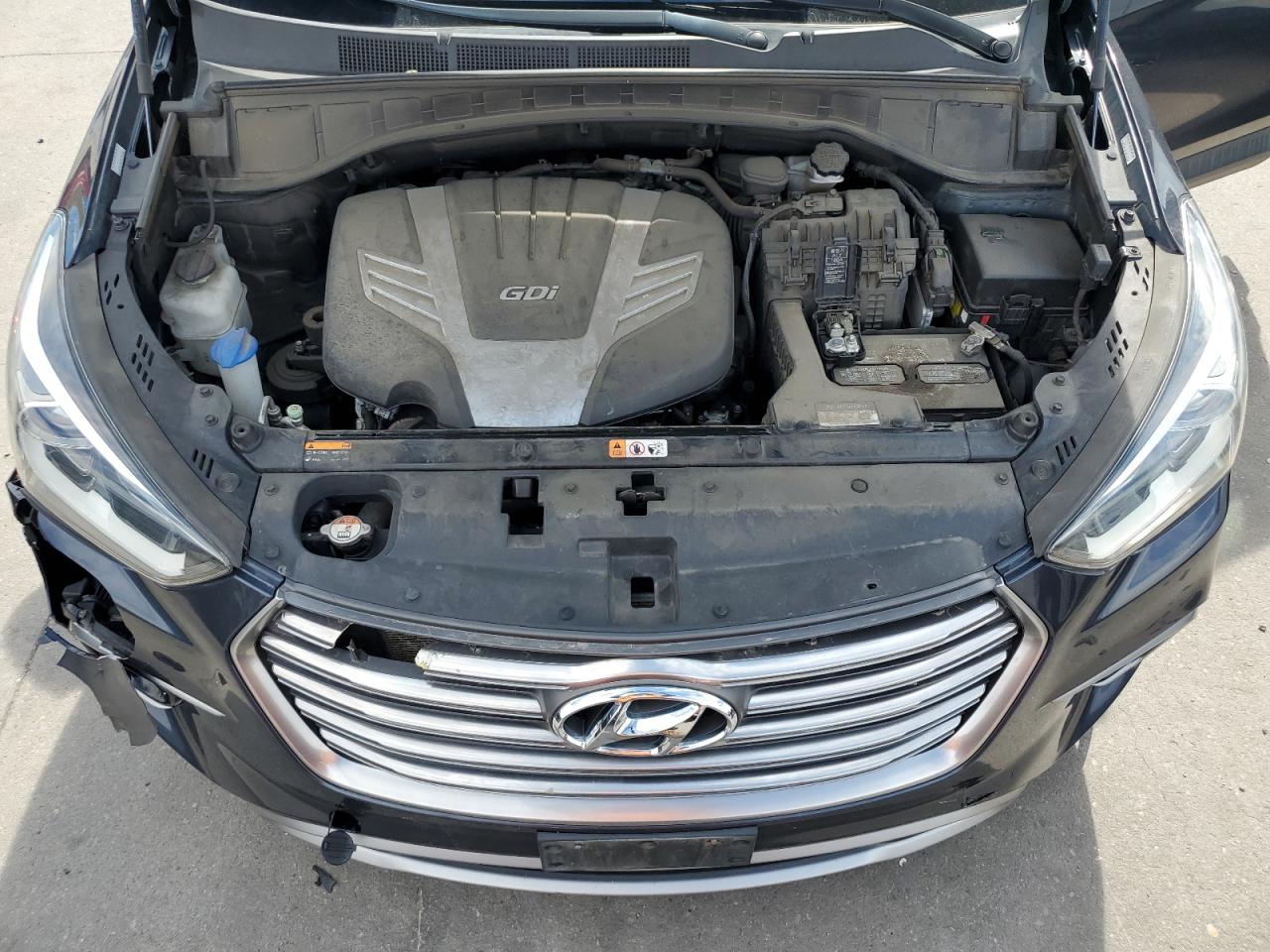 KM8SNDHF6JU258457 2018 Hyundai Santa Fe Se