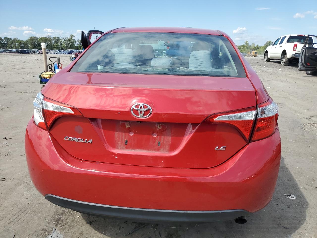 2015 Toyota Corolla L VIN: 2T1BURHE5FC318227 Lot: 67330644