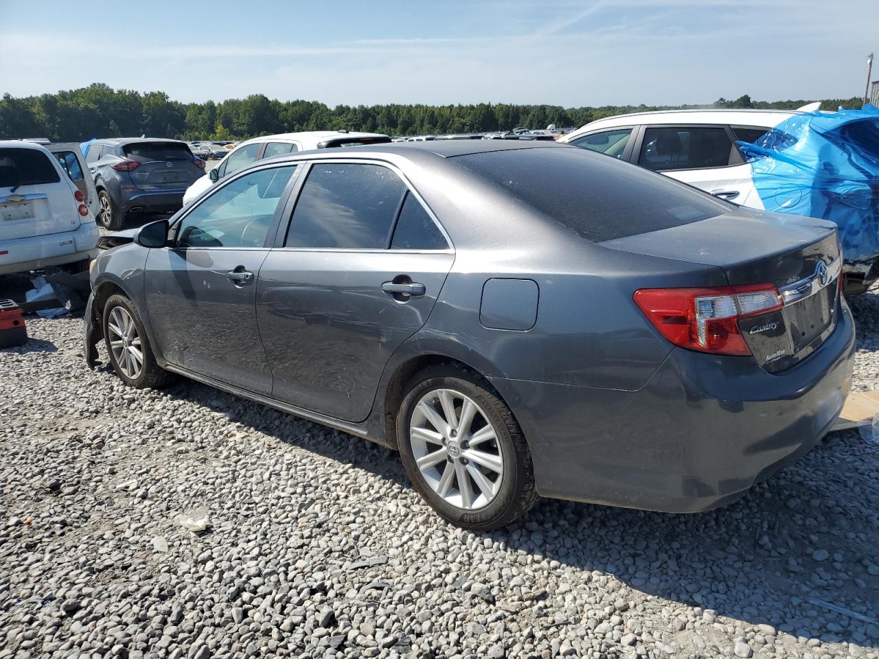 VIN 4T4BF1FK0DR303205 2013 TOYOTA CAMRY no.2