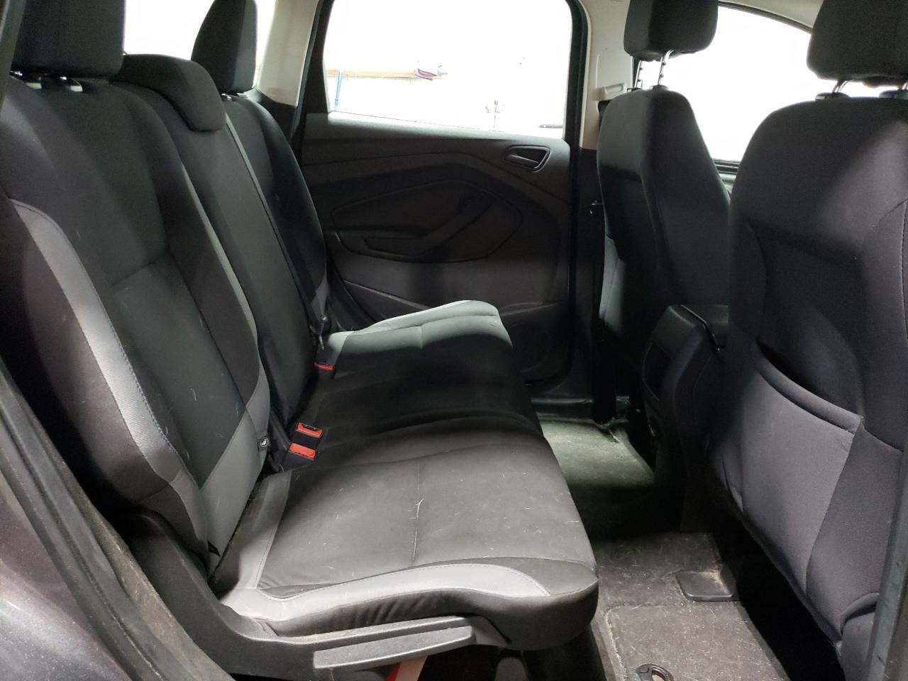 2013 Ford Escape S VIN: 1FMCU0F72DUB98371 Lot: 66670204