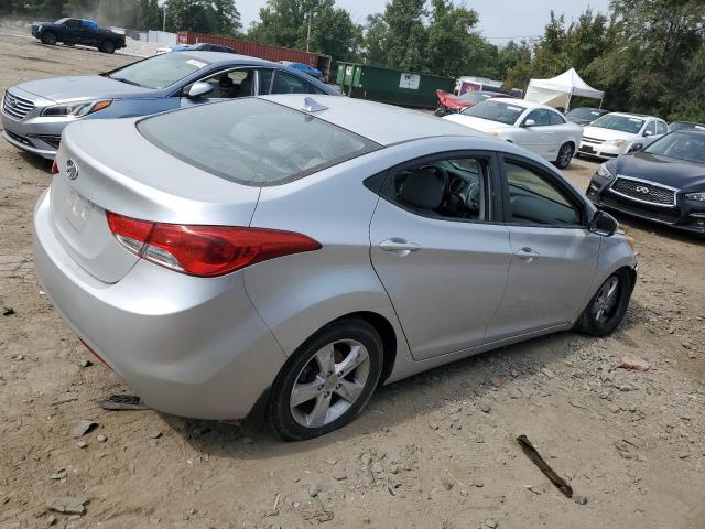  HYUNDAI ELANTRA 2013 Серебристый