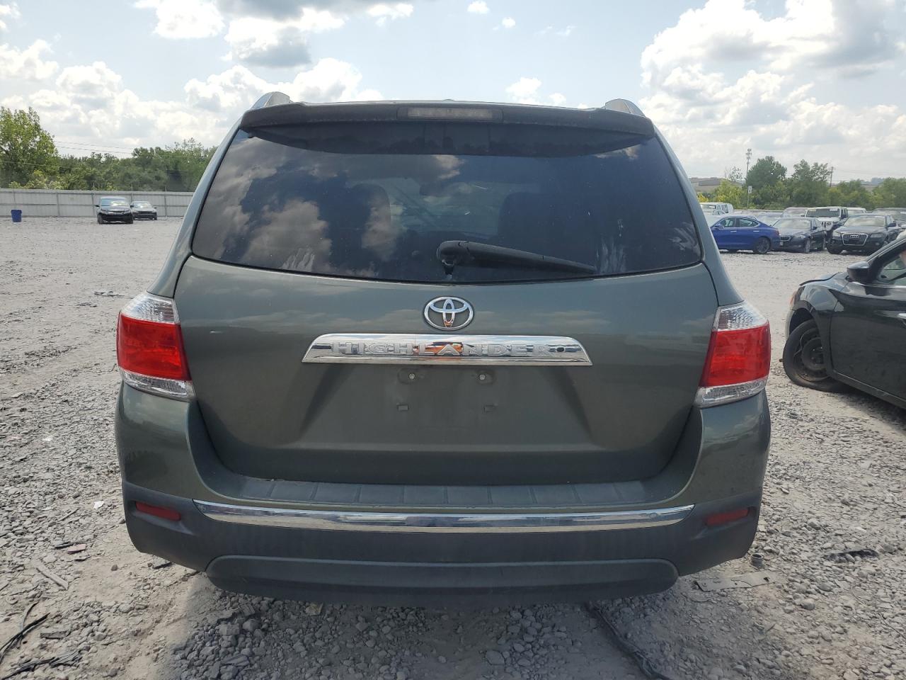 2011 Toyota Highlander Base VIN: 5TDZK3EH1BS031033 Lot: 66757844