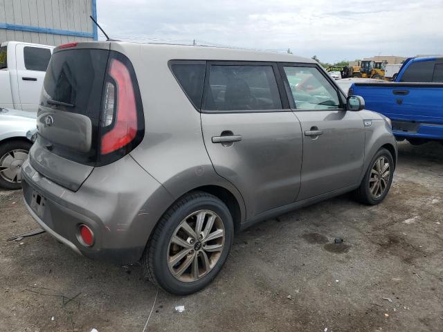  KIA SOUL 2018 Золотой